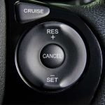 How-the-cruise-control-system-functions