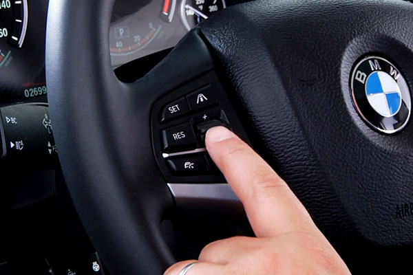How-to-use-cruise-control-on-cars
