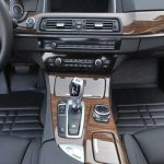 Choose a suitable flooring for the car