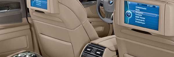 Rear entertainment monitor